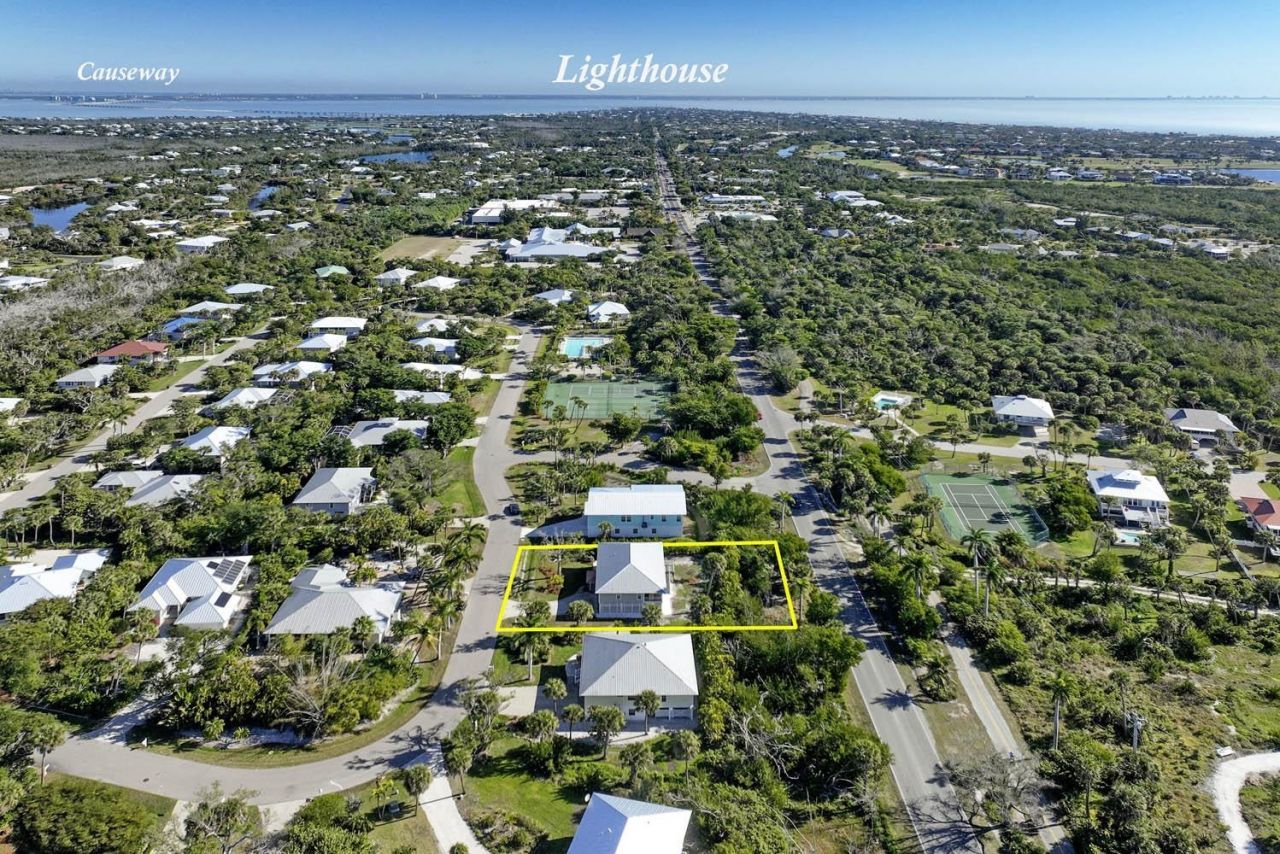1890 Farm Trl, Sanibel, FL 33957 Photo
