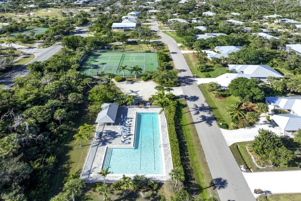 1890 Farm Trl, Sanibel, FL 33957 Photo