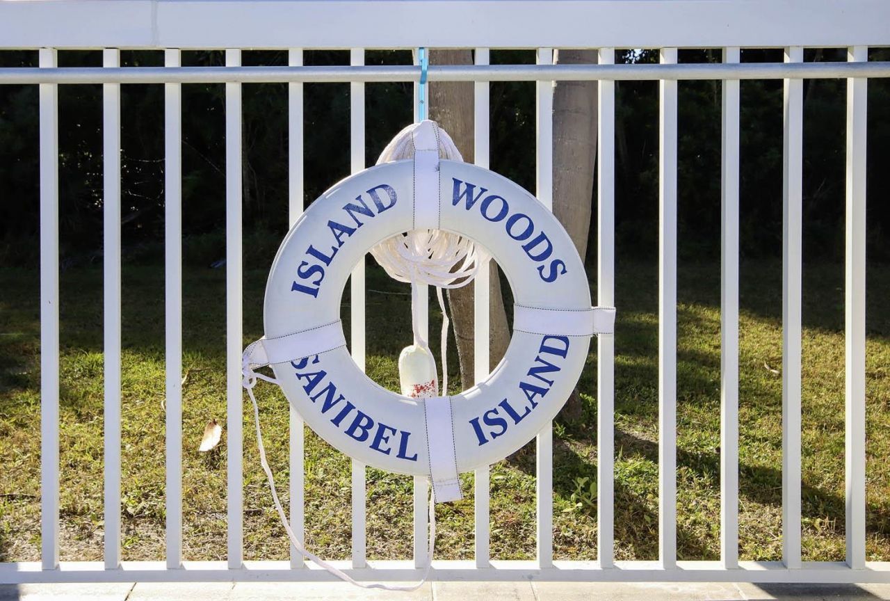1890 Farm Trl, Sanibel, FL 33957 Photo