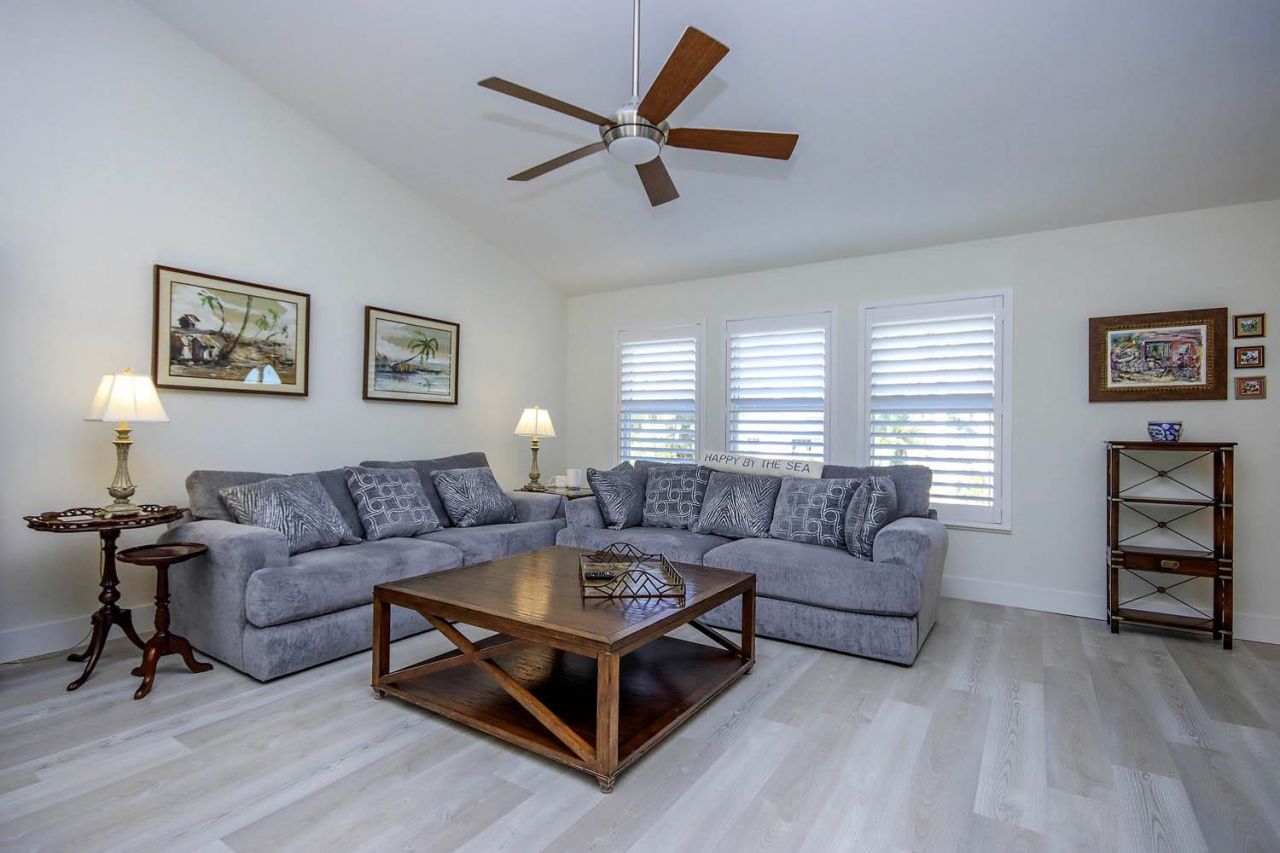 1890 Farm Trl, Sanibel, FL 33957 Photo