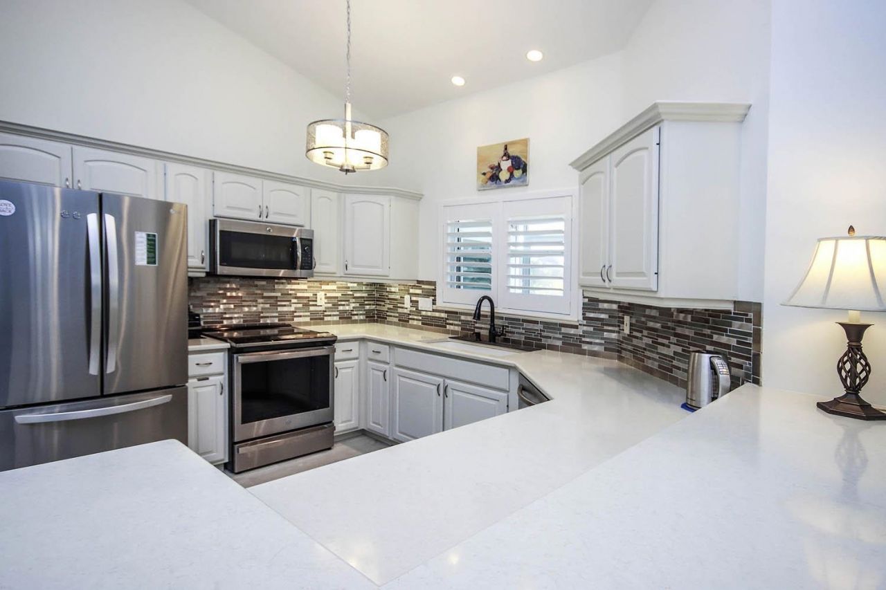 1890 Farm Trl, Sanibel, FL 33957 Photo