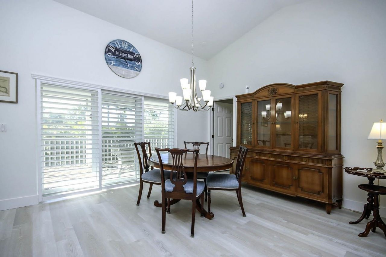 1890 Farm Trl, Sanibel, FL 33957 Photo