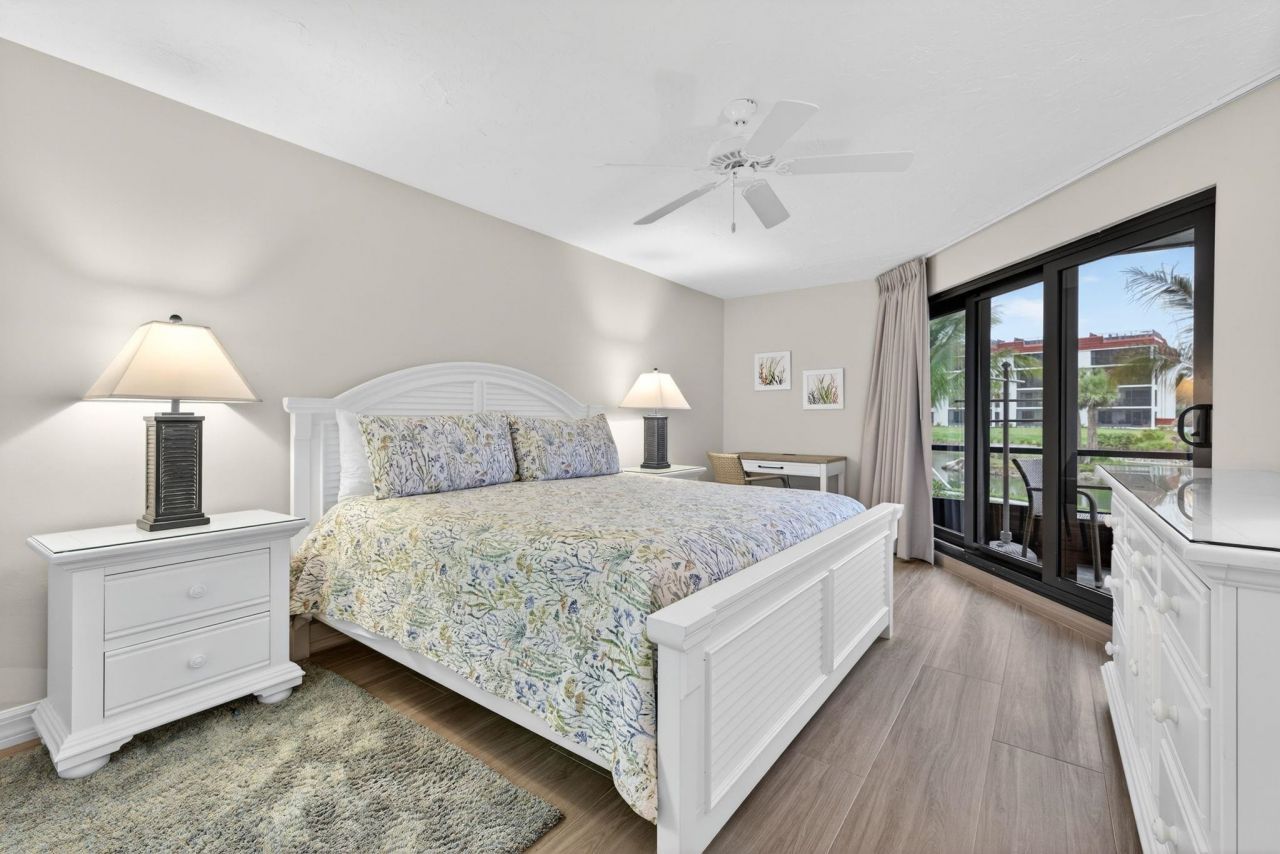 2445 W Gulf Dr, Unit 6B, Sanibel, FL 33957 Photo