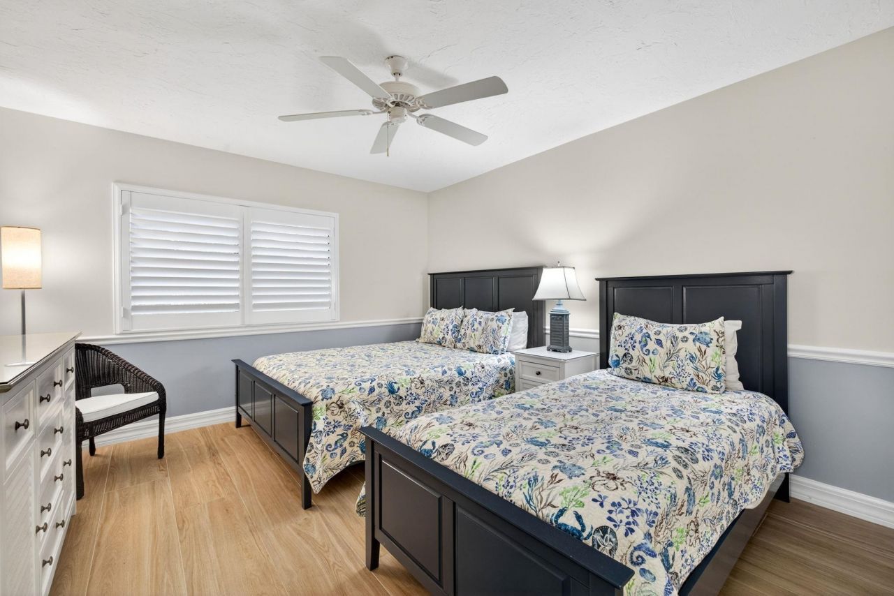 2445 W Gulf Dr, Unit 6B, Sanibel, FL 33957 Photo
