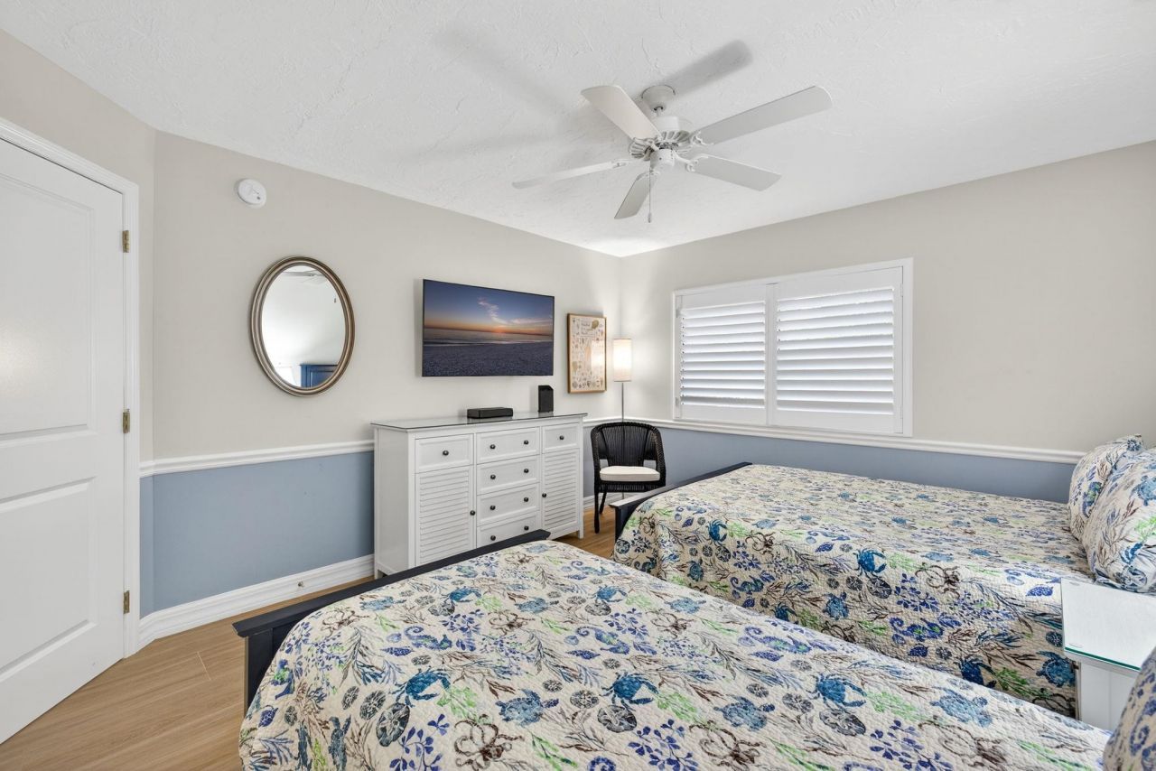 2445 W Gulf Dr, Unit 6B, Sanibel, FL 33957 Photo