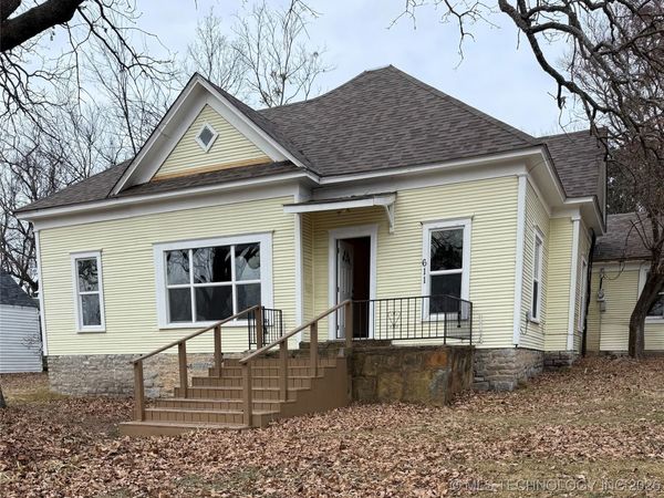 611 Goingsnake , Tahlequah, OK 74464