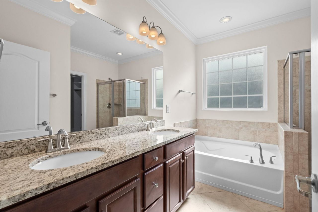 967 Henry James Dr. Photo 19