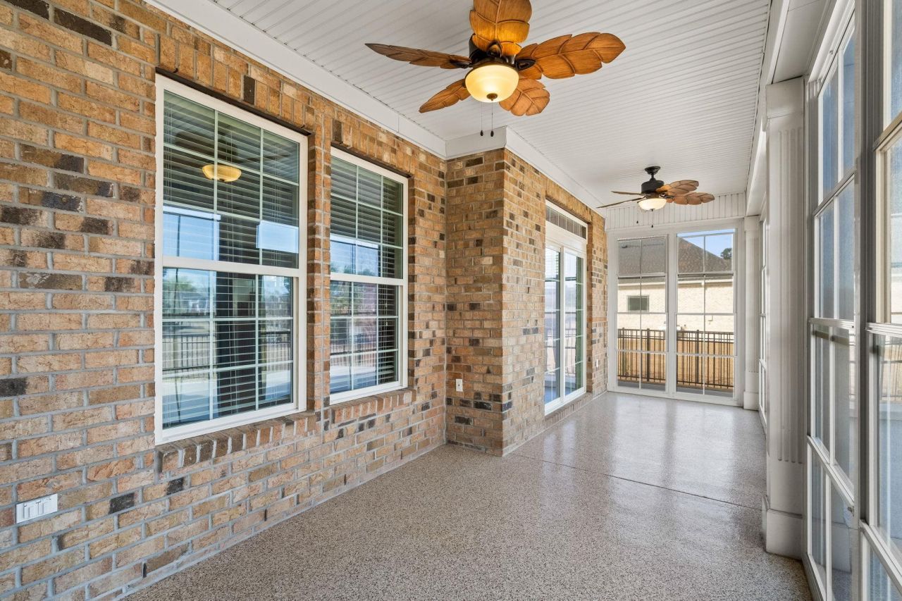 967 Henry James Dr. Photo 24