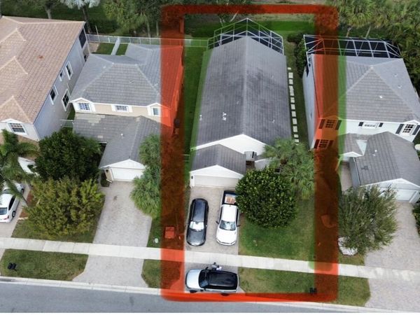 139 Berenger Walk, Royal Palm Beach, FL 33414