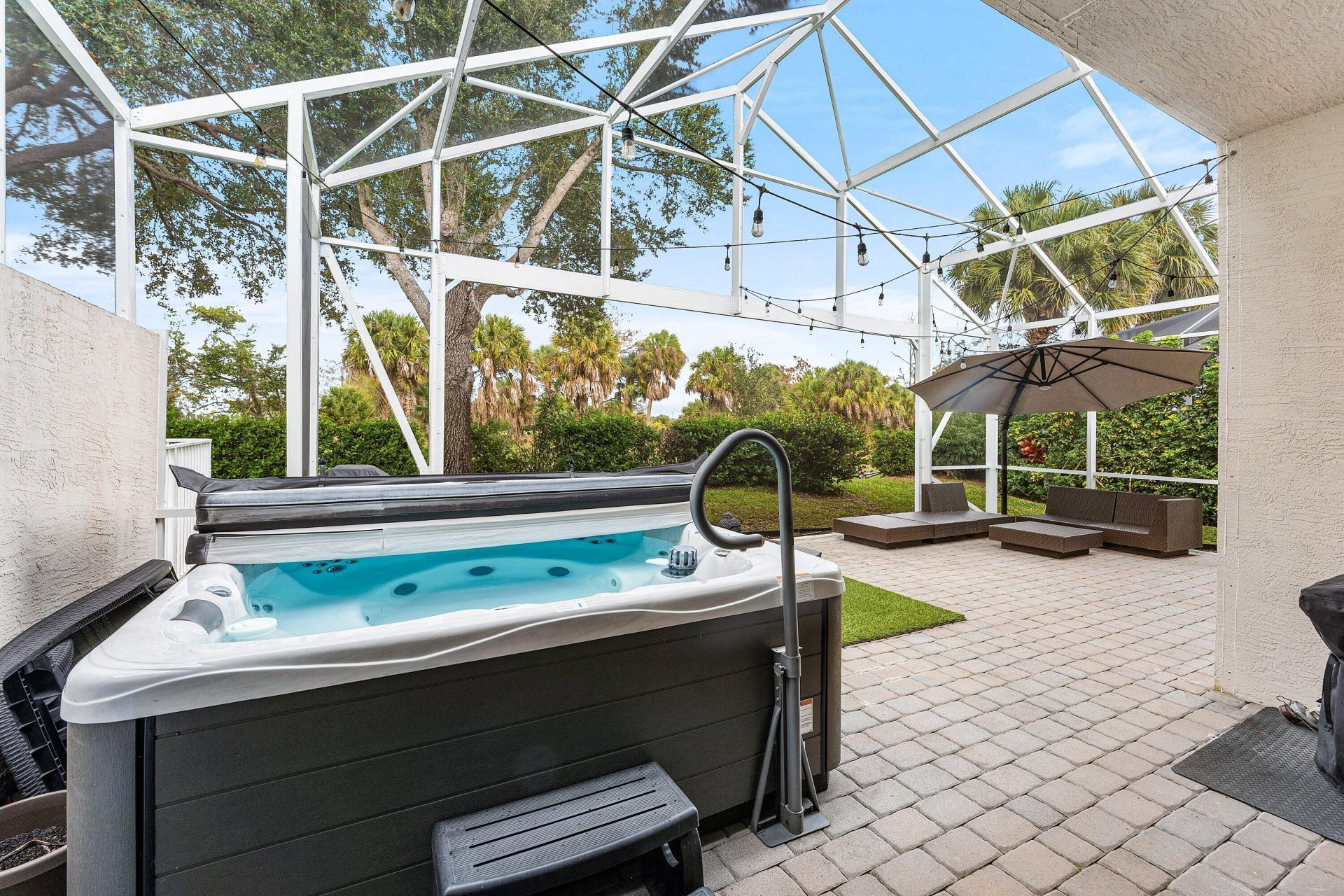 139 Berenger Walk, Royal Palm Beach, FL 33414 Photo