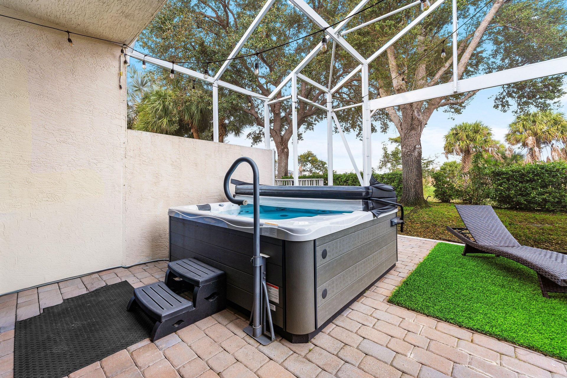 139 Berenger Walk, Royal Palm Beach, FL 33414 Photo