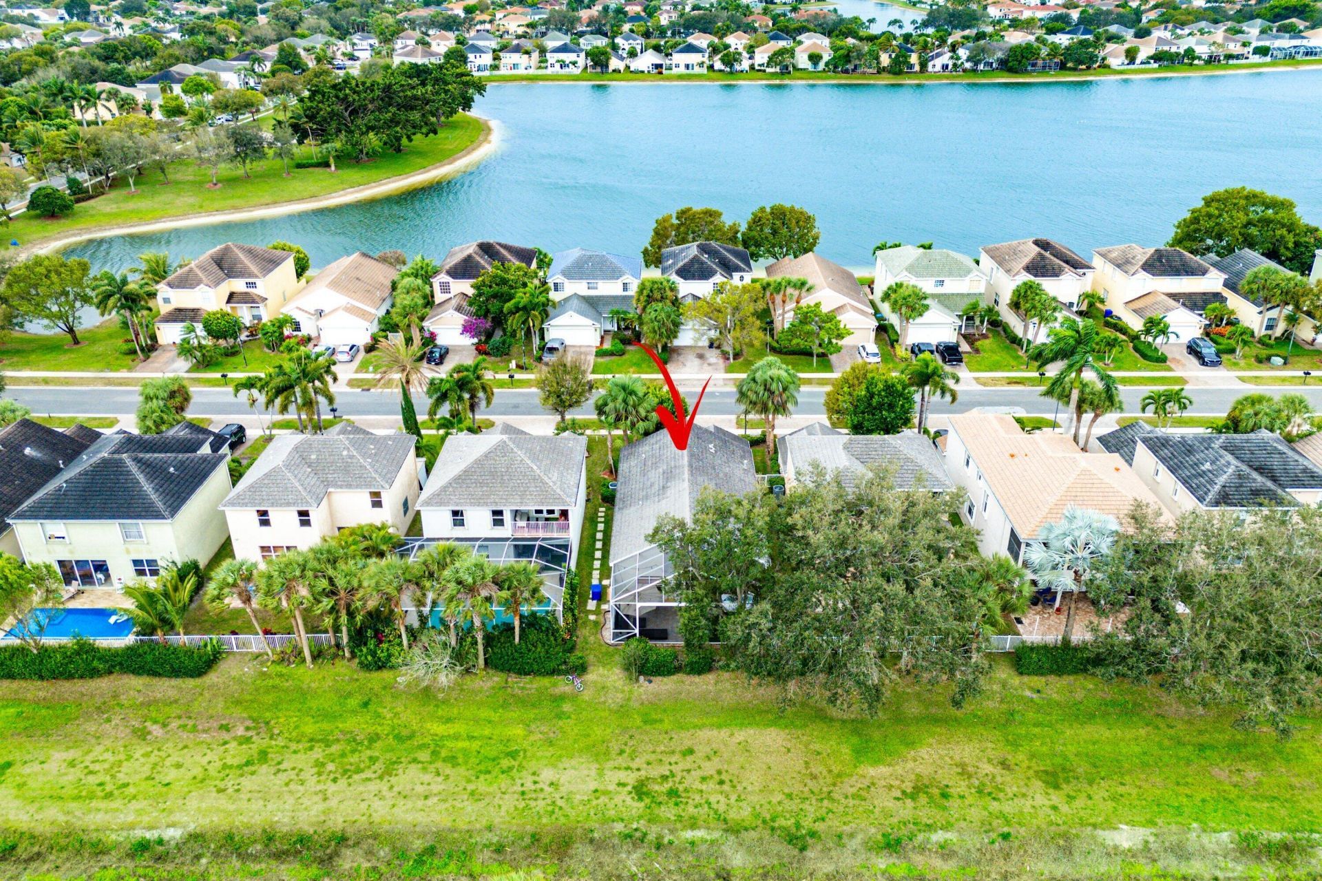 139 Berenger Walk, Royal Palm Beach, FL 33414 Photo