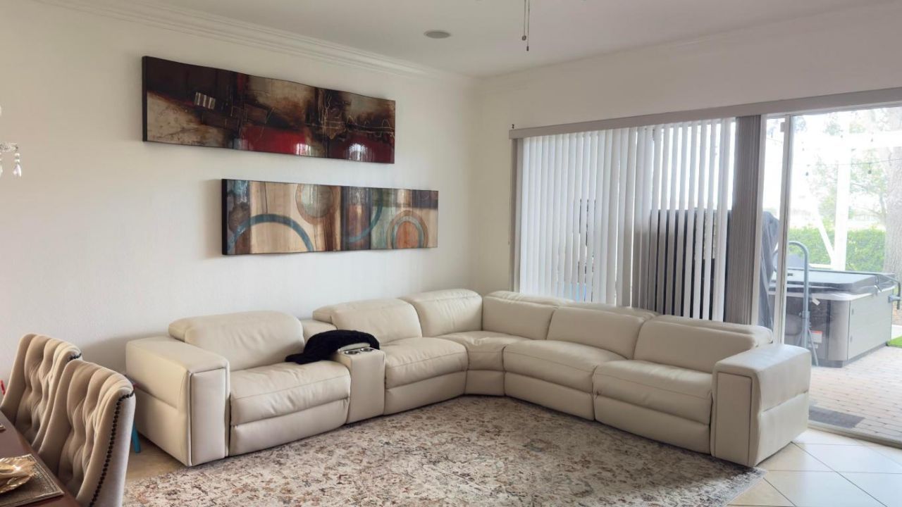 139 Berenger Walk, Royal Palm Beach, FL 33414 Photo