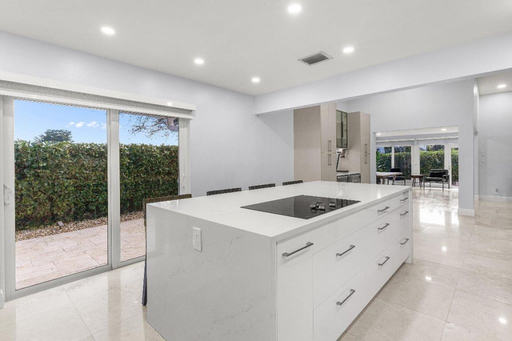 2105 NW 12th Street, Delray Beach, FL 33445 Photo