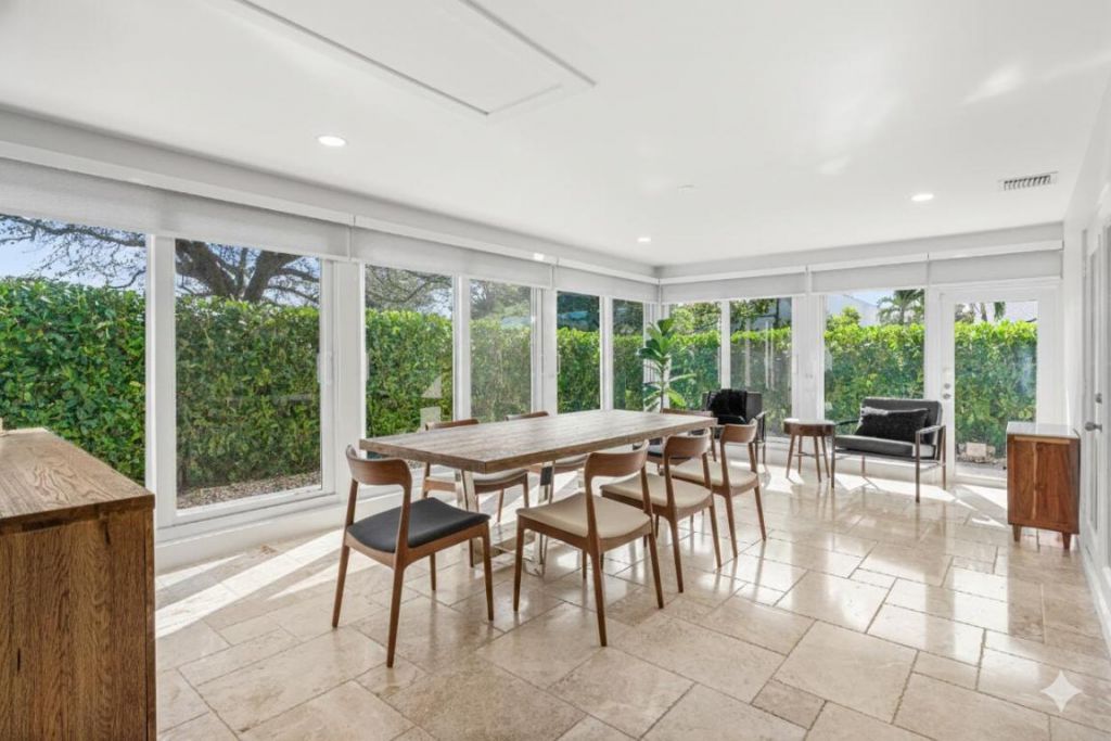 2105 NW 12th Street, Delray Beach, FL 33445 Photo