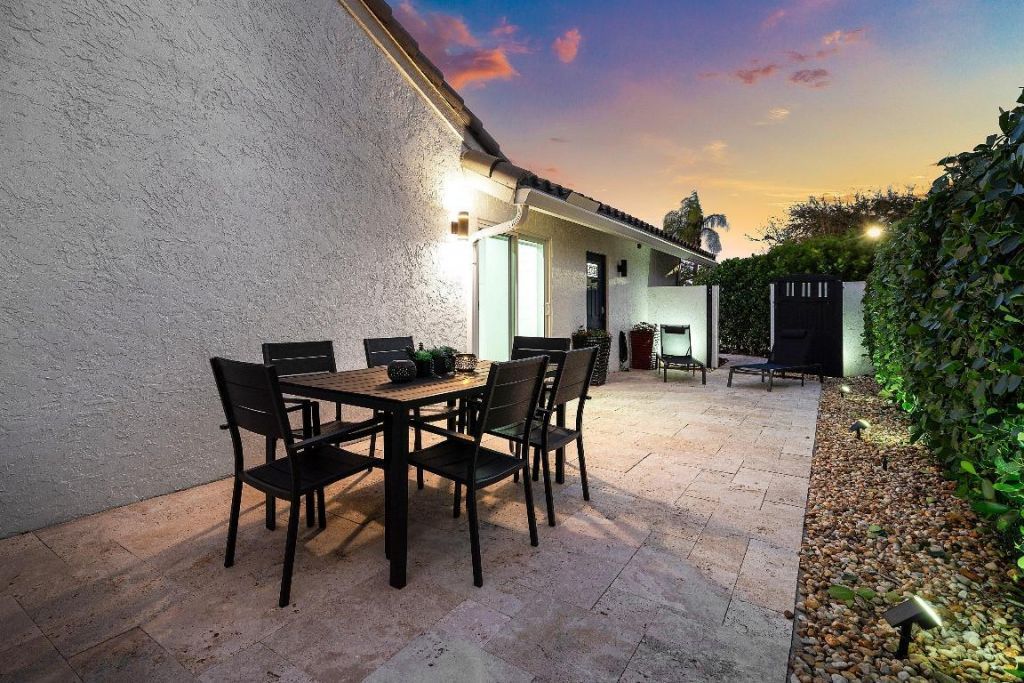 2105 NW 12th Street, Delray Beach, FL 33445 Photo