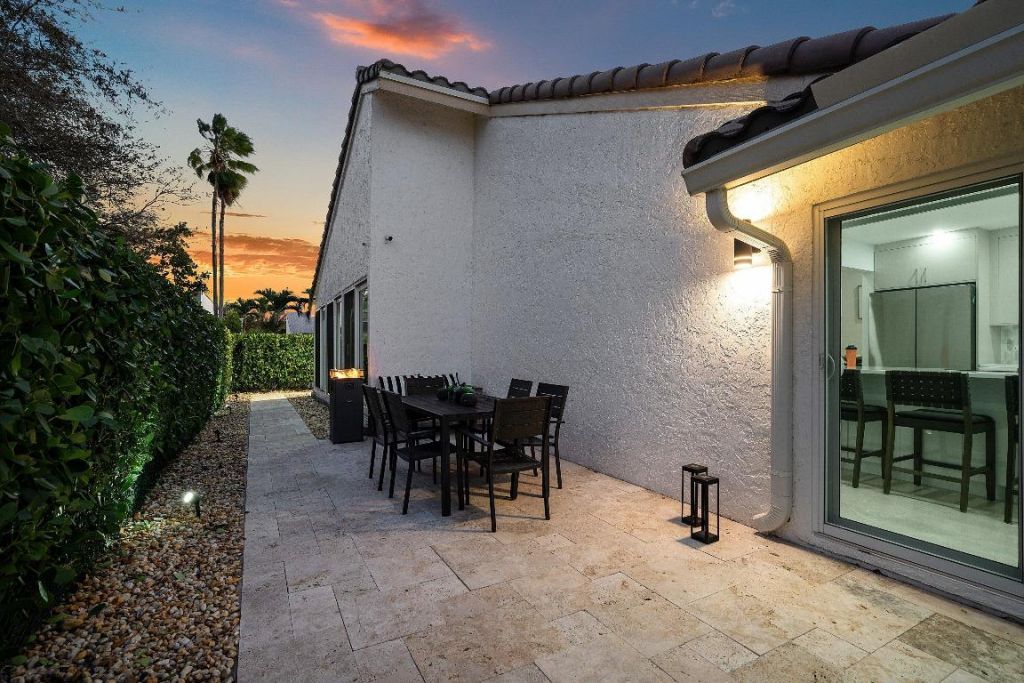 2105 NW 12th Street, Delray Beach, FL 33445 Photo