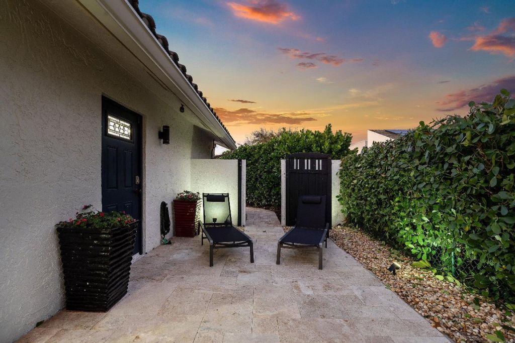 2105 NW 12th Street, Delray Beach, FL 33445 Photo