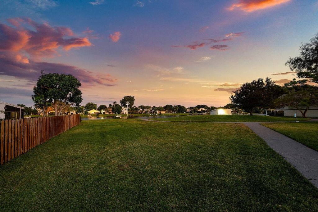 2105 NW 12th Street, Delray Beach, FL 33445 Photo