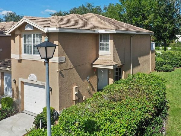 10172 Royal Palm Boulevard, Unit 707-7, Coral Springs, FL 33065