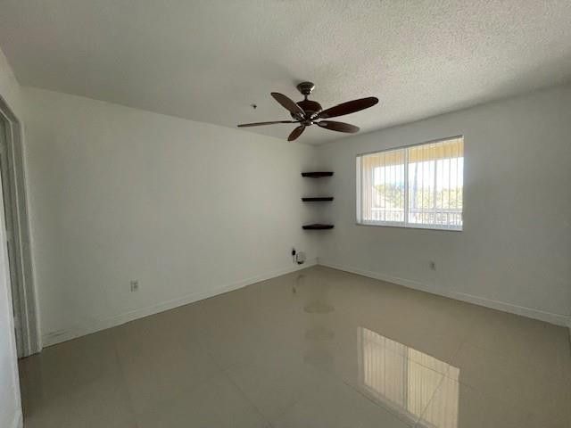 470 S Park Road, Unit 302, Hollywood, FL 33021 Photo