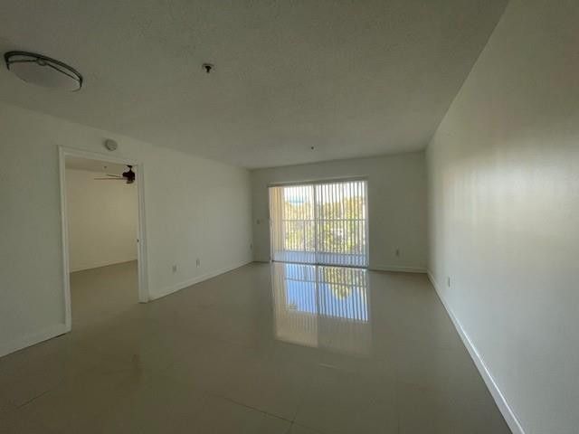 470 S Park Road, Unit 302, Hollywood, FL 33021 Photo