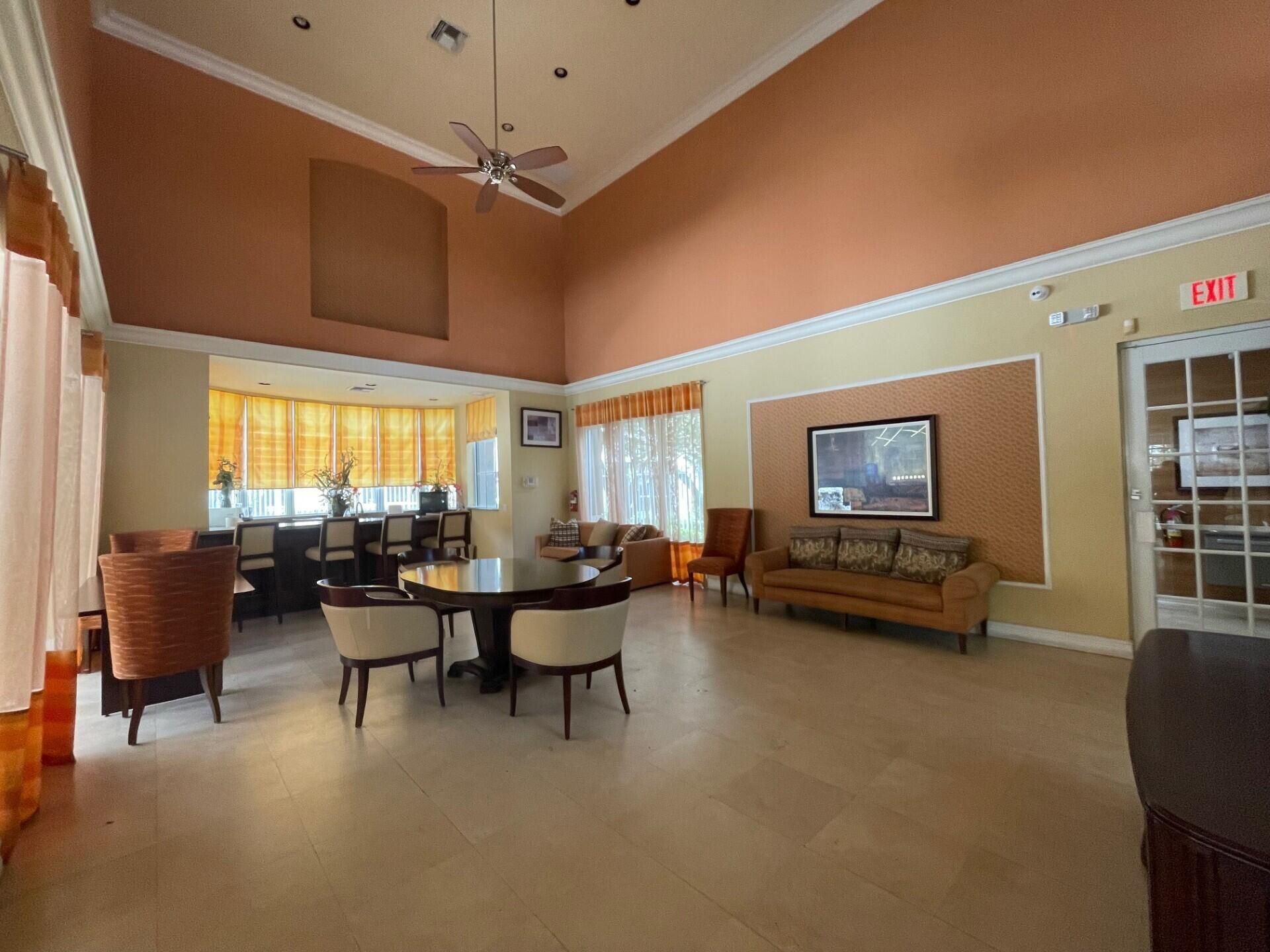 470 S Park Road, Unit 302, Hollywood, FL 33021 Photo