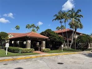 470 S Park Road, Unit 302, Hollywood, FL 33021 Photo