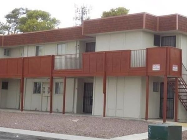 5390 Swenson Street, Unit 27, Las Vegas, NV 89119