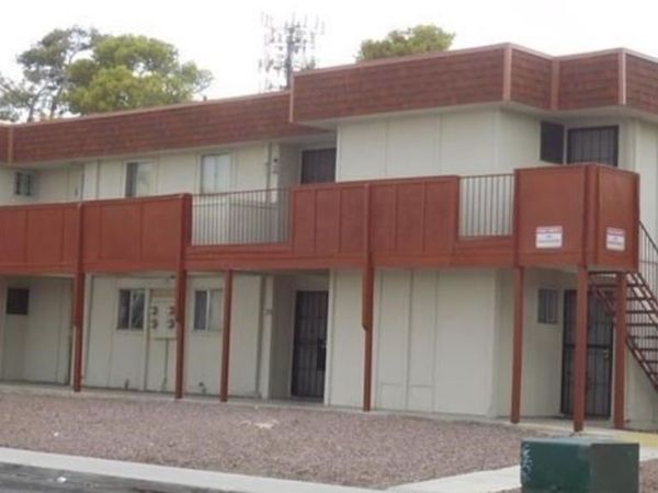 5390 Swenson Street , Unit 27, Las Vegas, NV 89119