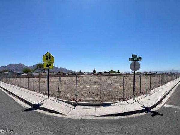 2150 Dolly Lane , Las Vegas, NV 89115