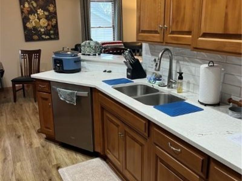 209 Aspen Drive, Dover, OH 44622 Photo 10