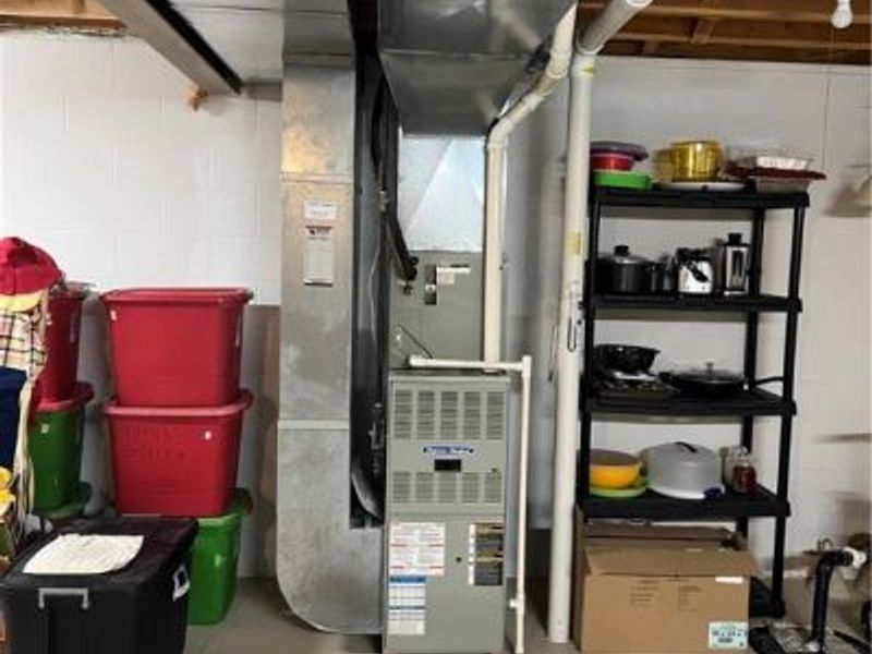 209 Aspen Drive, Dover, OH 44622 Photo 24