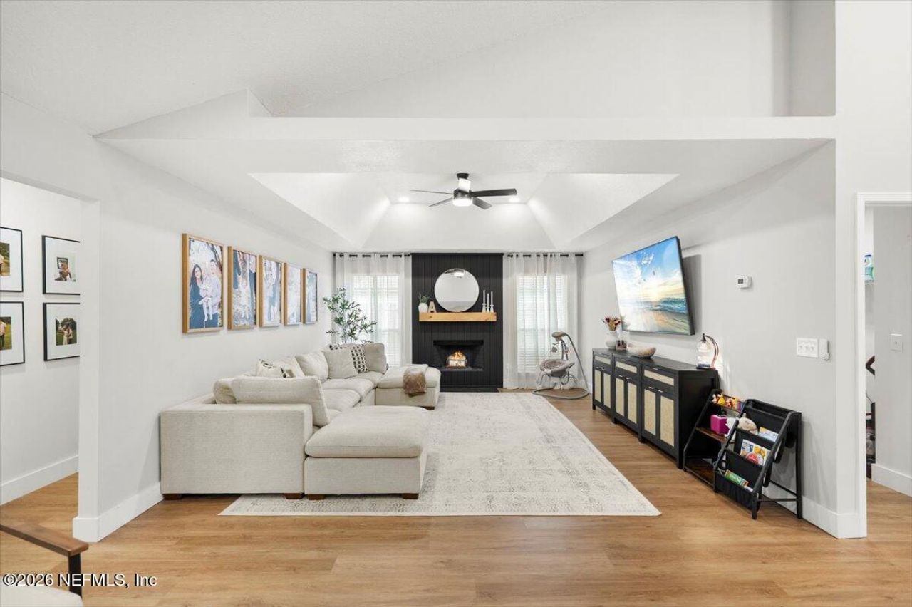 4379 Apple Tree Place, Jacksonville, FL 32258 Photo