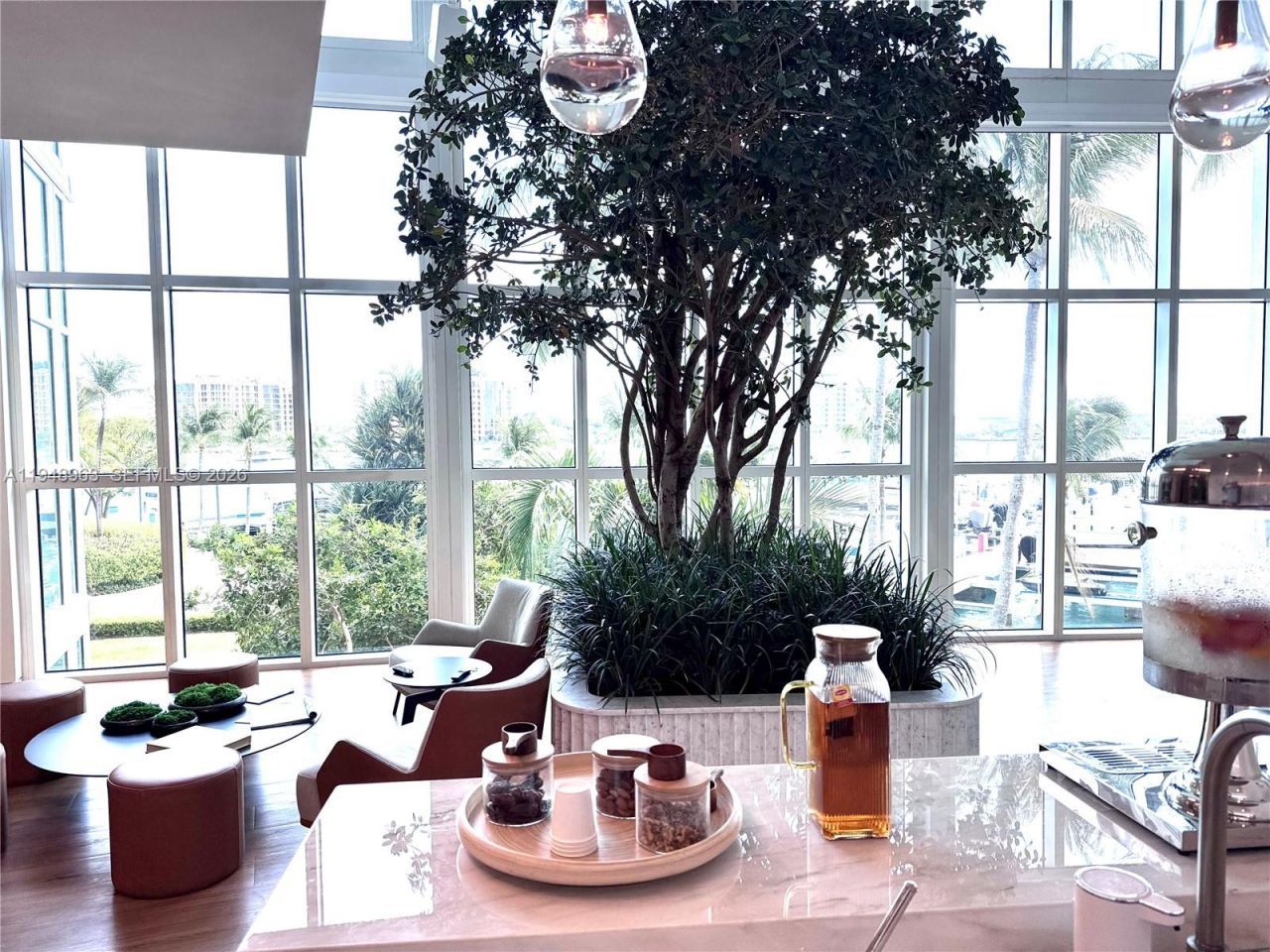 1000 S Pointe Dr, Unit 1205, Miami Beach, FL 33139 Photo