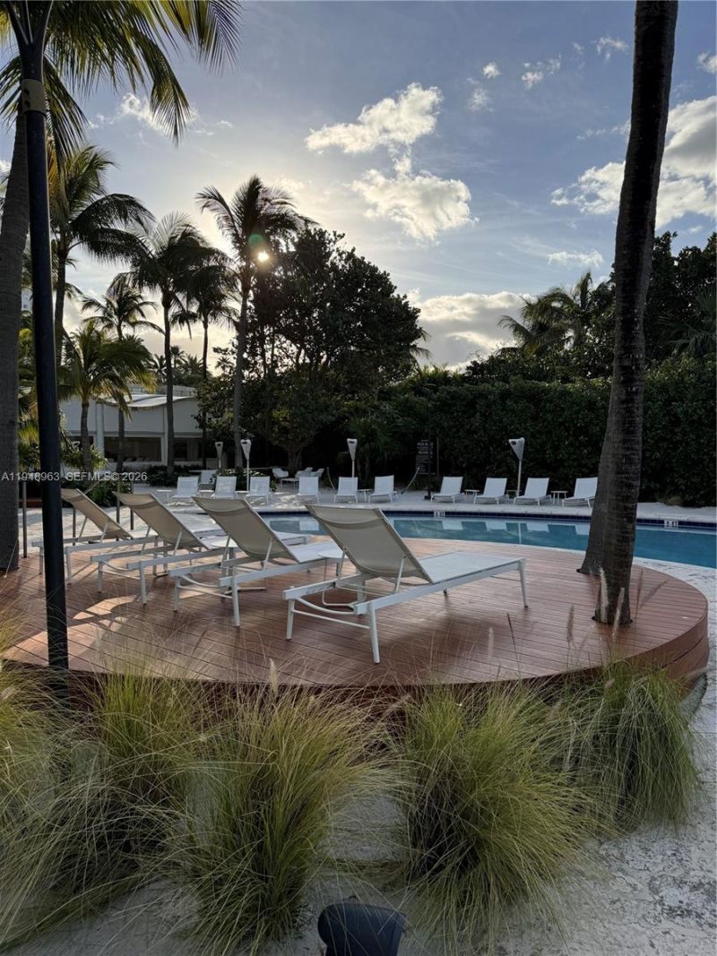 1000 S Pointe Dr, Unit 1205, Miami Beach, FL 33139 Photo