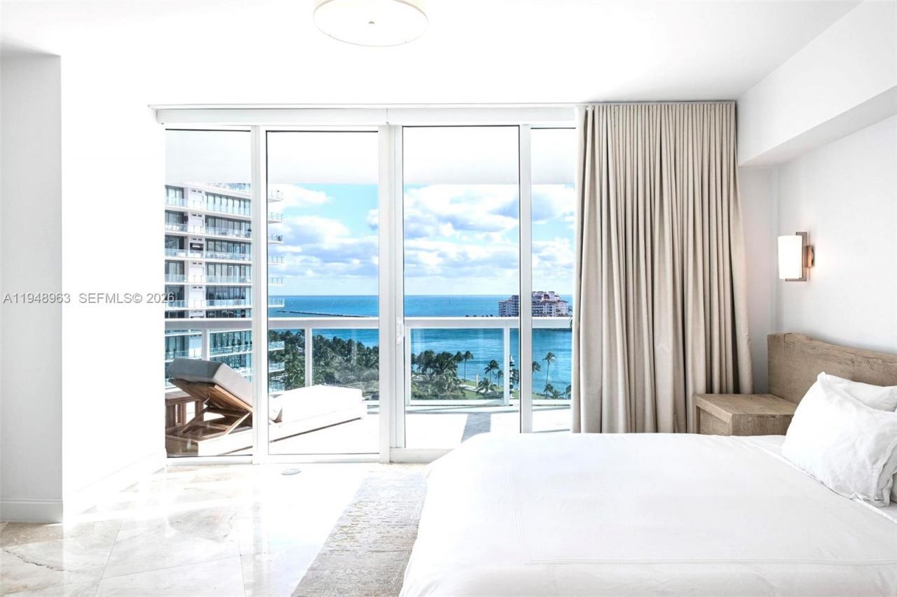1000 S Pointe Dr, Unit 1205, Miami Beach, FL 33139 Photo