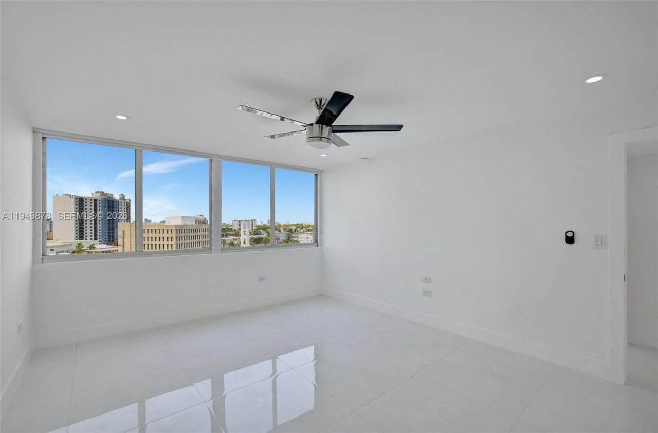 7135 Collins Ave, Unit 835, Miami Beach, FL 33141 Photo