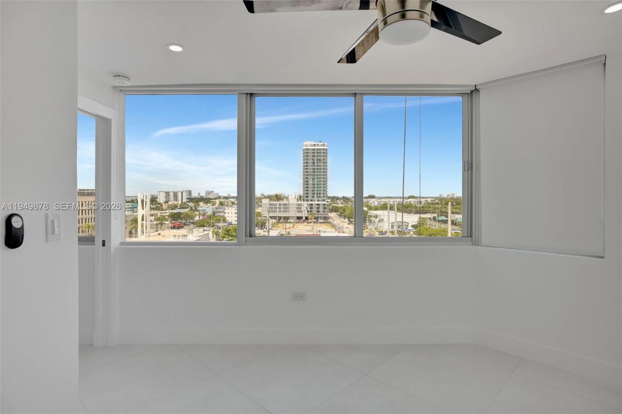 7135 Collins Ave, Unit 835, Miami Beach, FL 33141 Photo