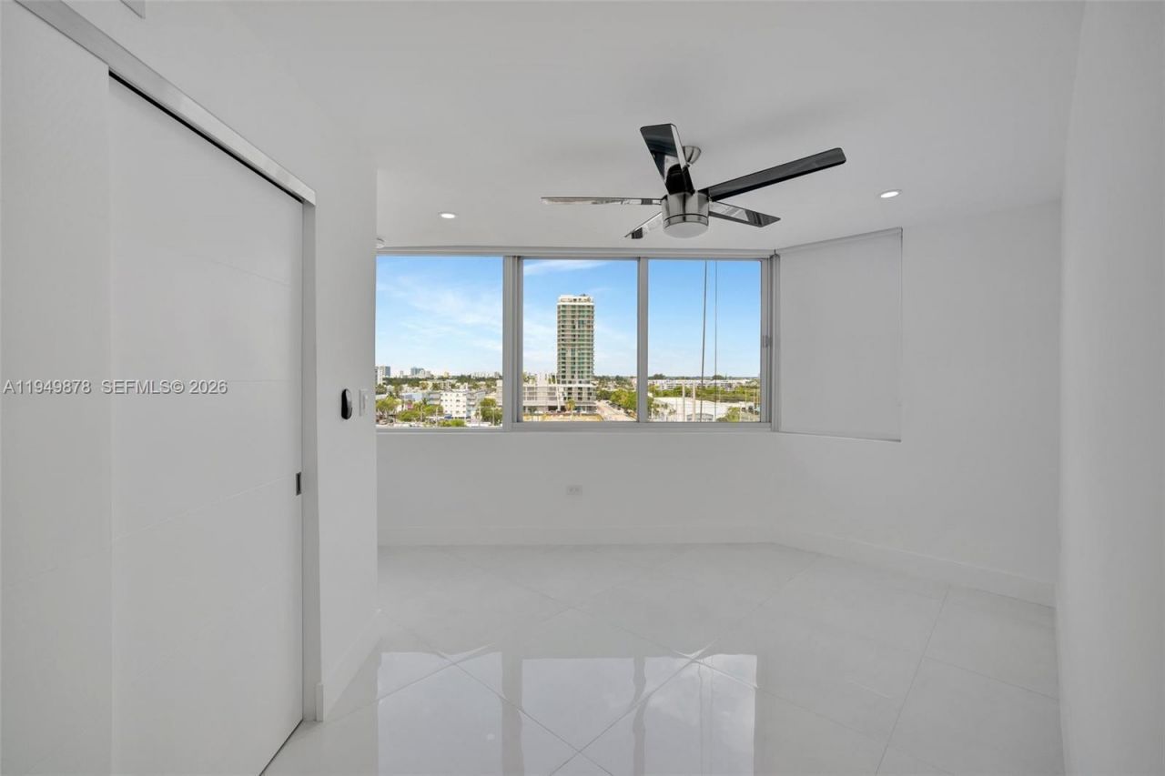 7135 Collins Ave, Unit 835, Miami Beach, FL 33141 Photo