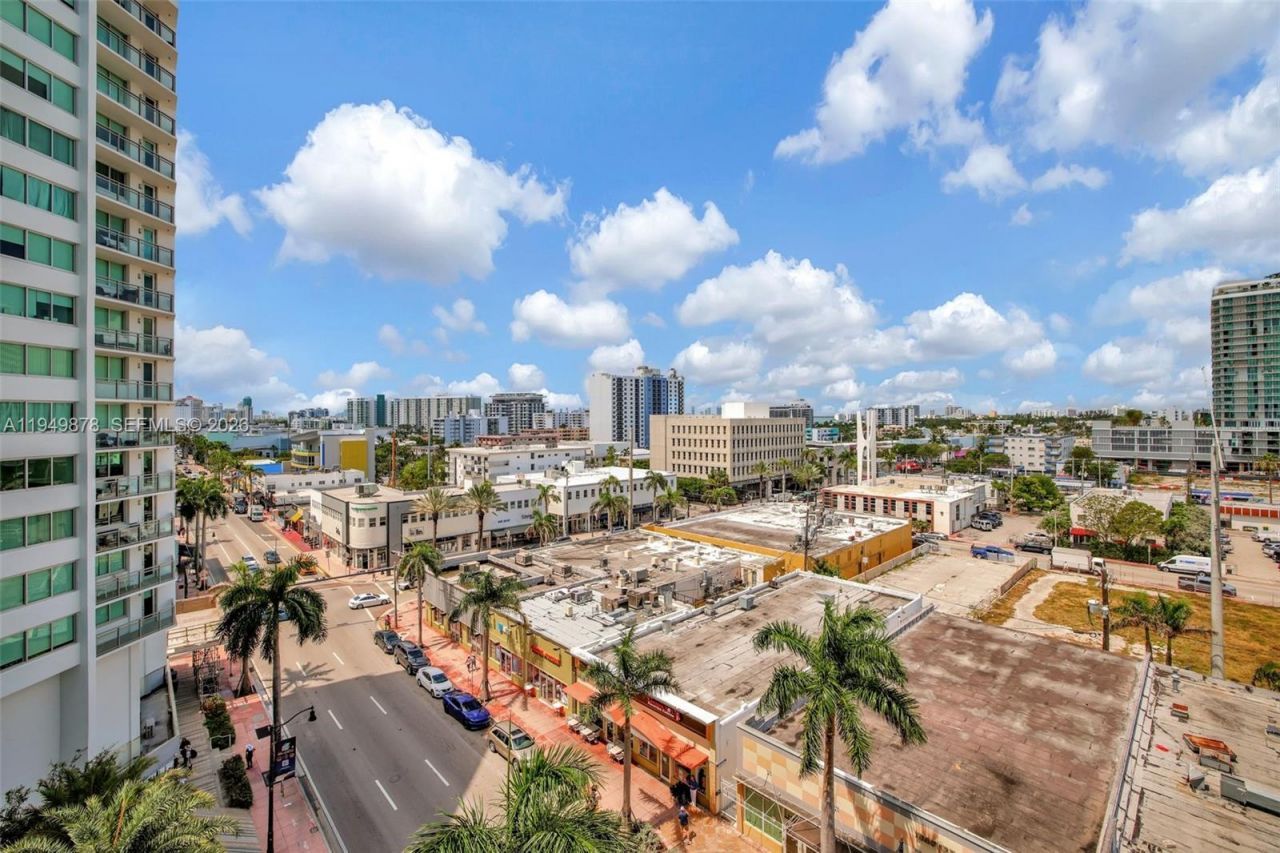 7135 Collins Ave, Unit 835, Miami Beach, FL 33141 Photo