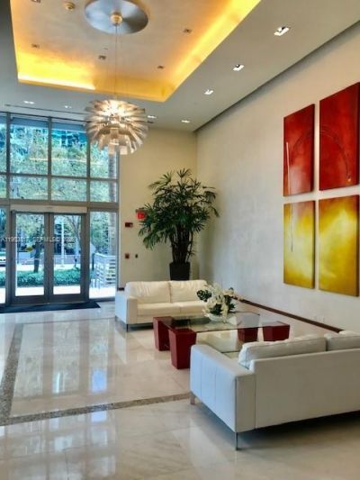 1060 Brickell Ave, Unit 1507, Miami, FL 33131 Photo