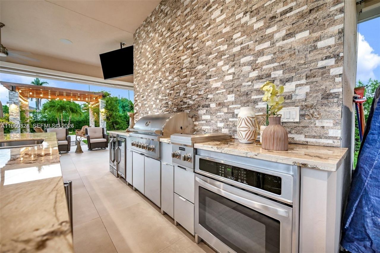 433 NW 127th Ave , Miami, FL 33182 Photo