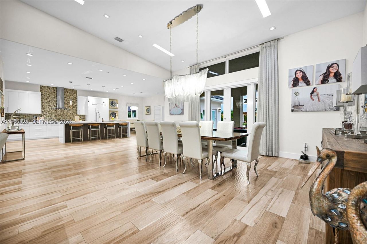 433 NW 127th Ave , Miami, FL 33182 Photo