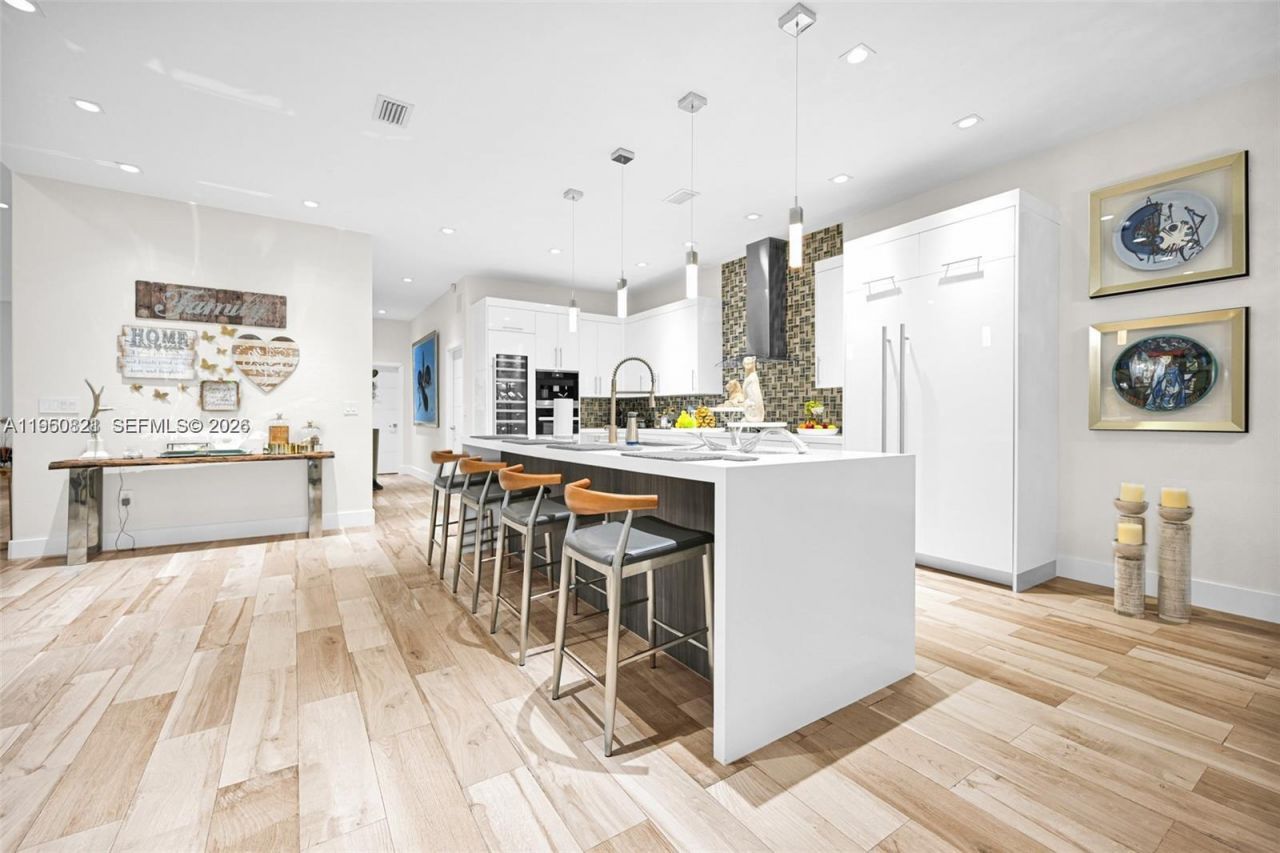 433 NW 127th Ave , Miami, FL 33182 Photo