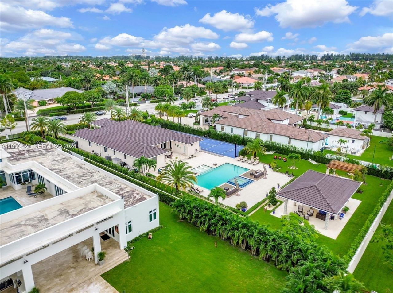 433 NW 127th Ave , Miami, FL 33182 Photo