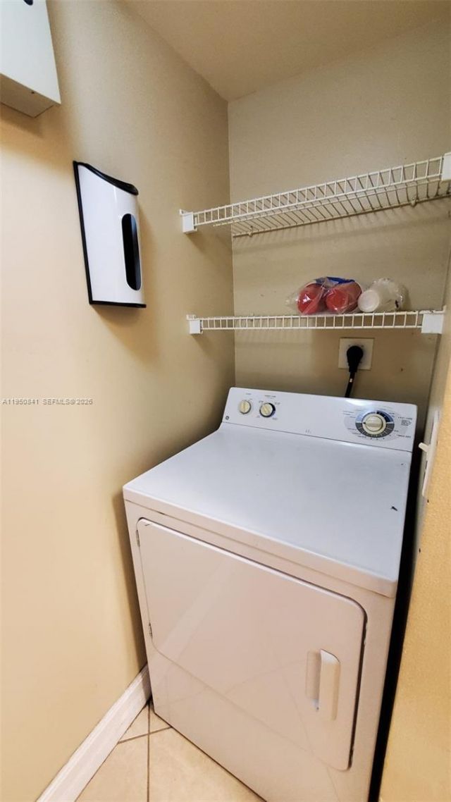 577 SW 111th Ln , Unit 203, Pembroke Pines, FL 33025 Photo