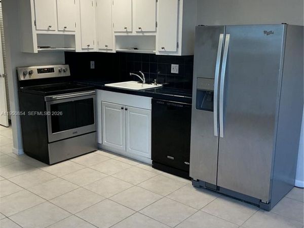 2716 NE 30th Pl, Unit 103C, Fort Lauderdale, FL 33306