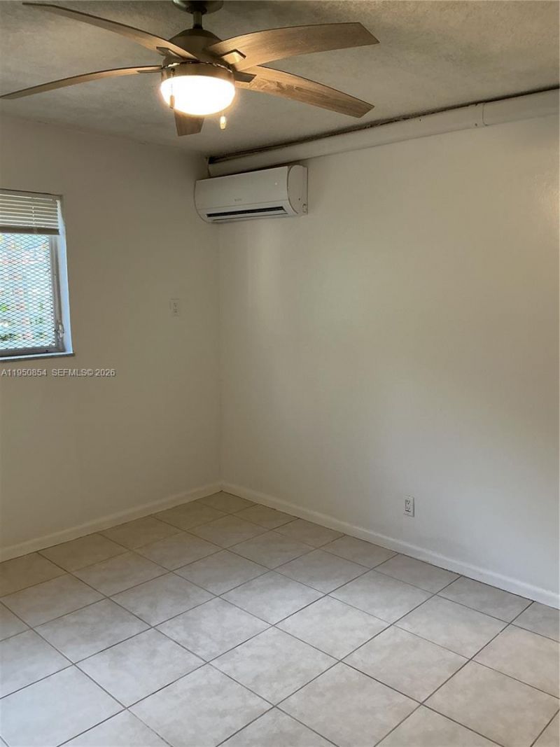 2716 NE 30th Pl, Unit 103C, Fort Lauderdale, FL 33306 Photo