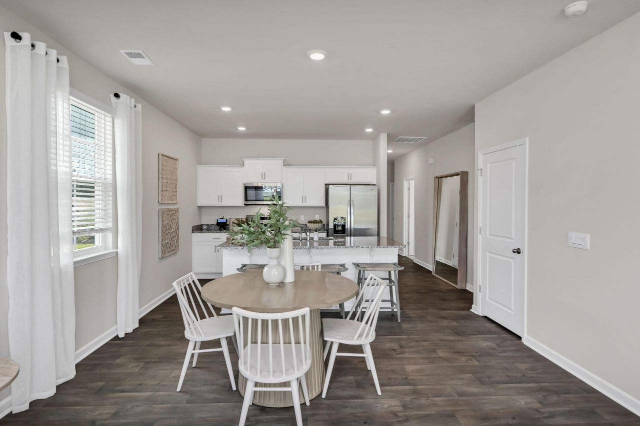 141 Tahoe Drive Photo 9